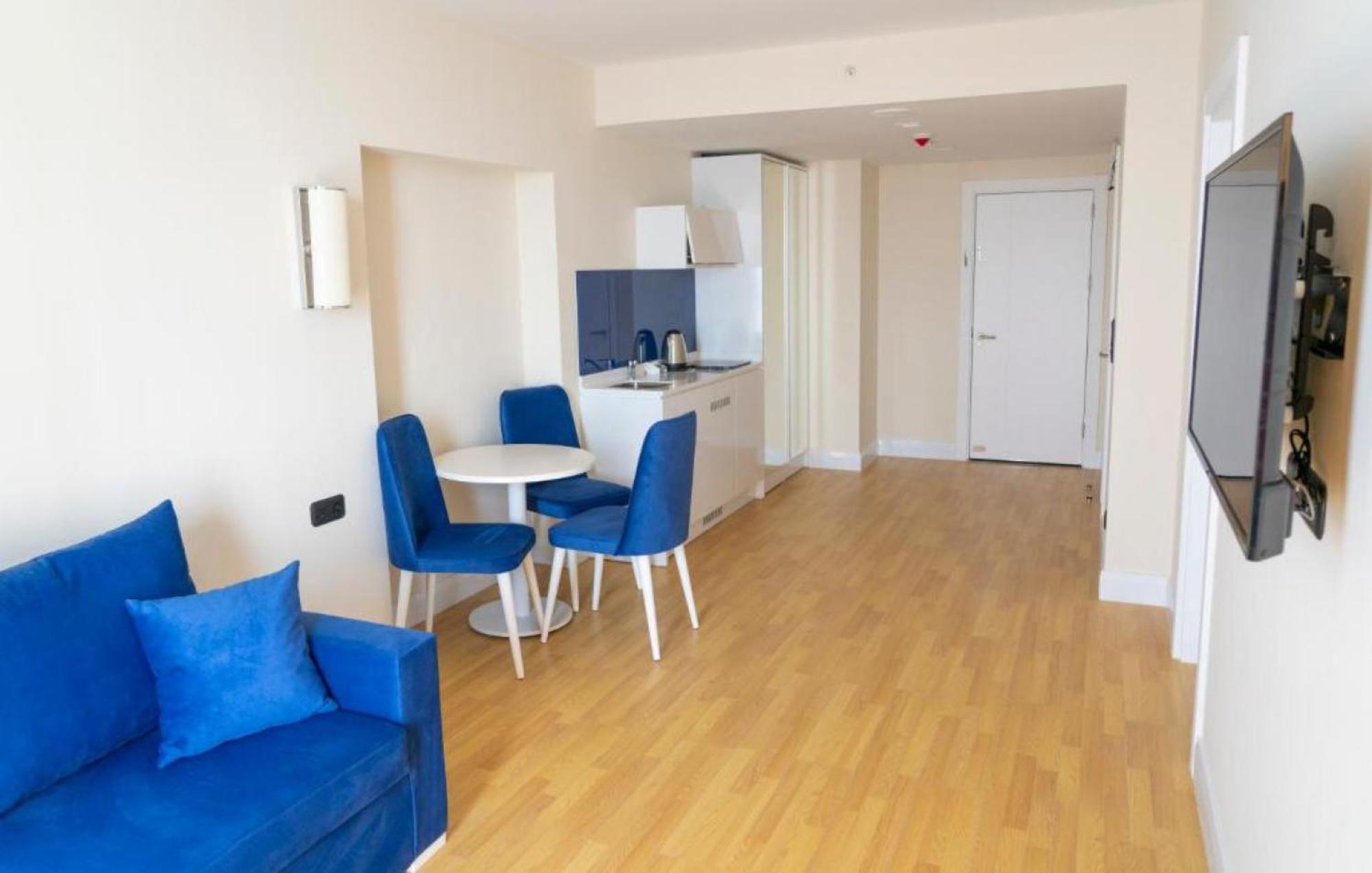 Delux Sea View Aparthotel In Orbi City Batumi Eksteriør billede
